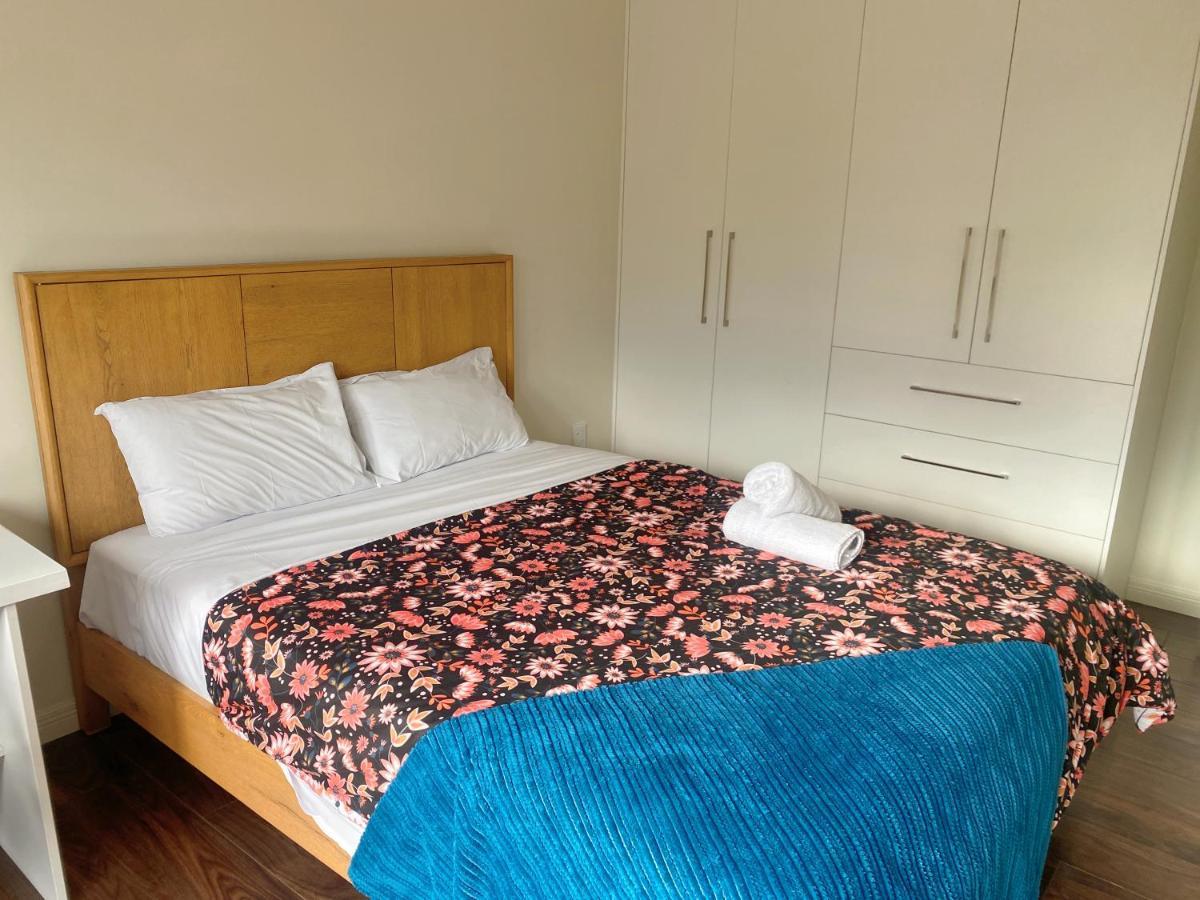 כרייסטצ'רץ' Merivale Four Bedroom House מראה חיצוני תמונה